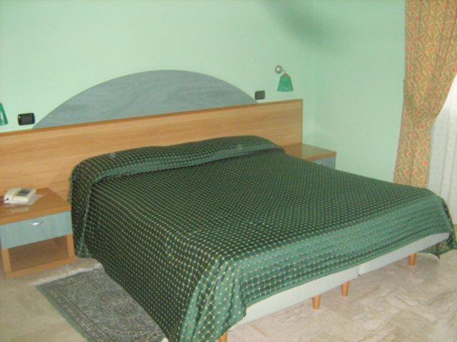 Motel Forum Polla Zimmer foto