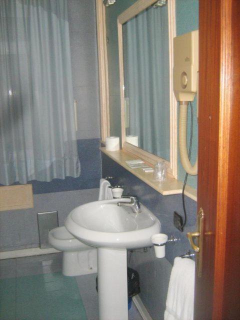 Motel Forum Polla Zimmer foto