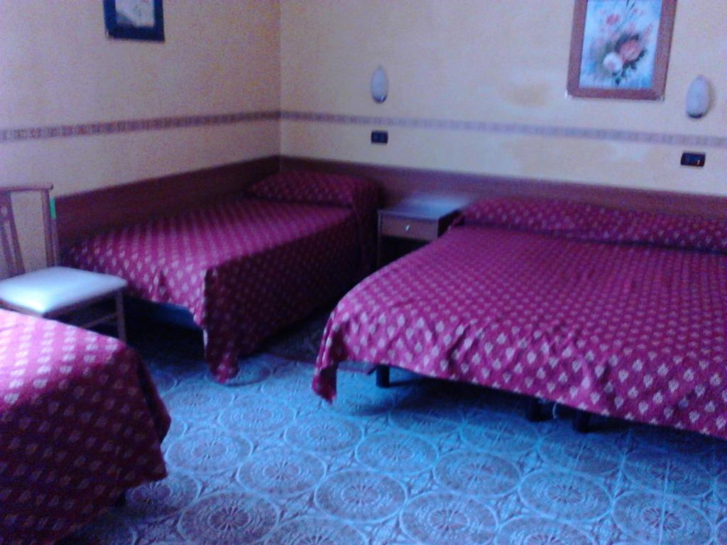 Motel Forum Polla Zimmer foto